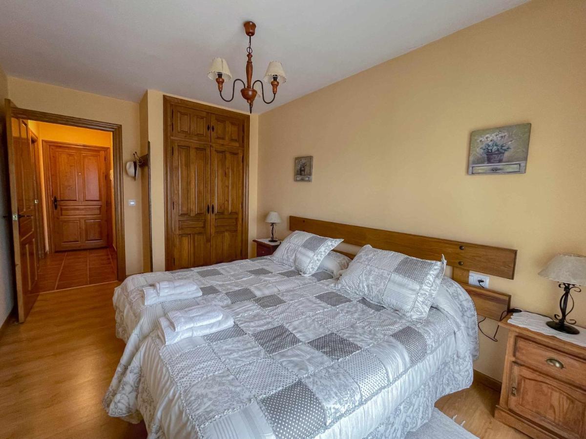La Nava De Gredos Acogedor Piso Con Vistas Appartement Navarredonda de Gredos Buitenkant foto